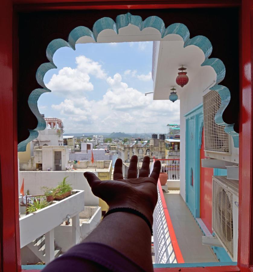 Hotel Udai Niwas By The Lake Udaipur Exteriör bild