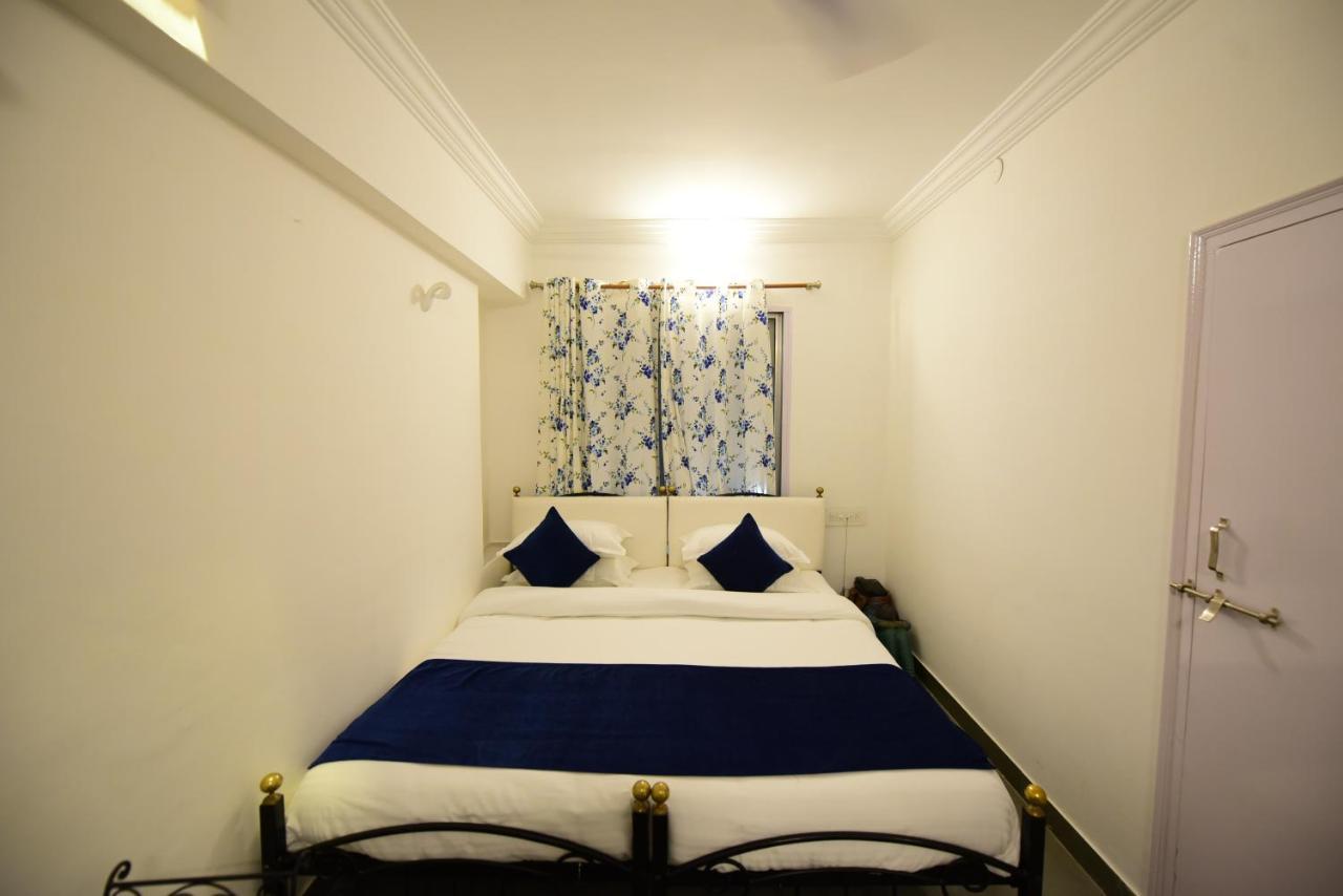 Hotel Udai Niwas By The Lake Udaipur Exteriör bild